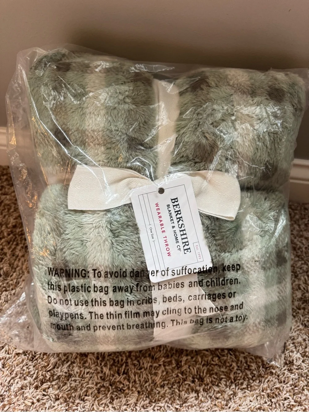 Berkshire wearable throw
